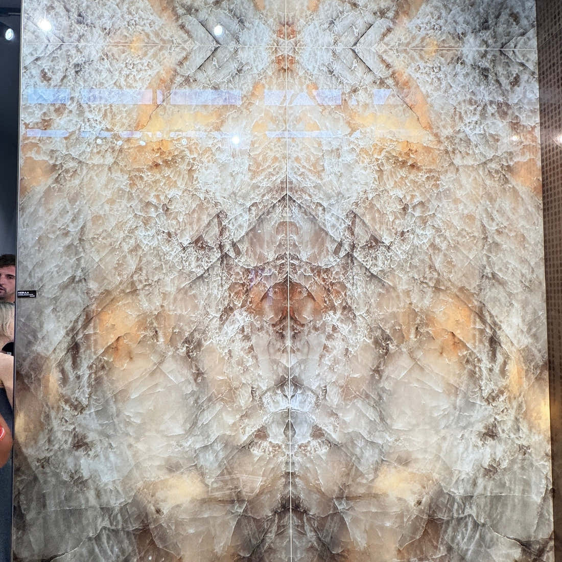 Stánek La Fabrique AVA Lamborghini na Cersaie 2025