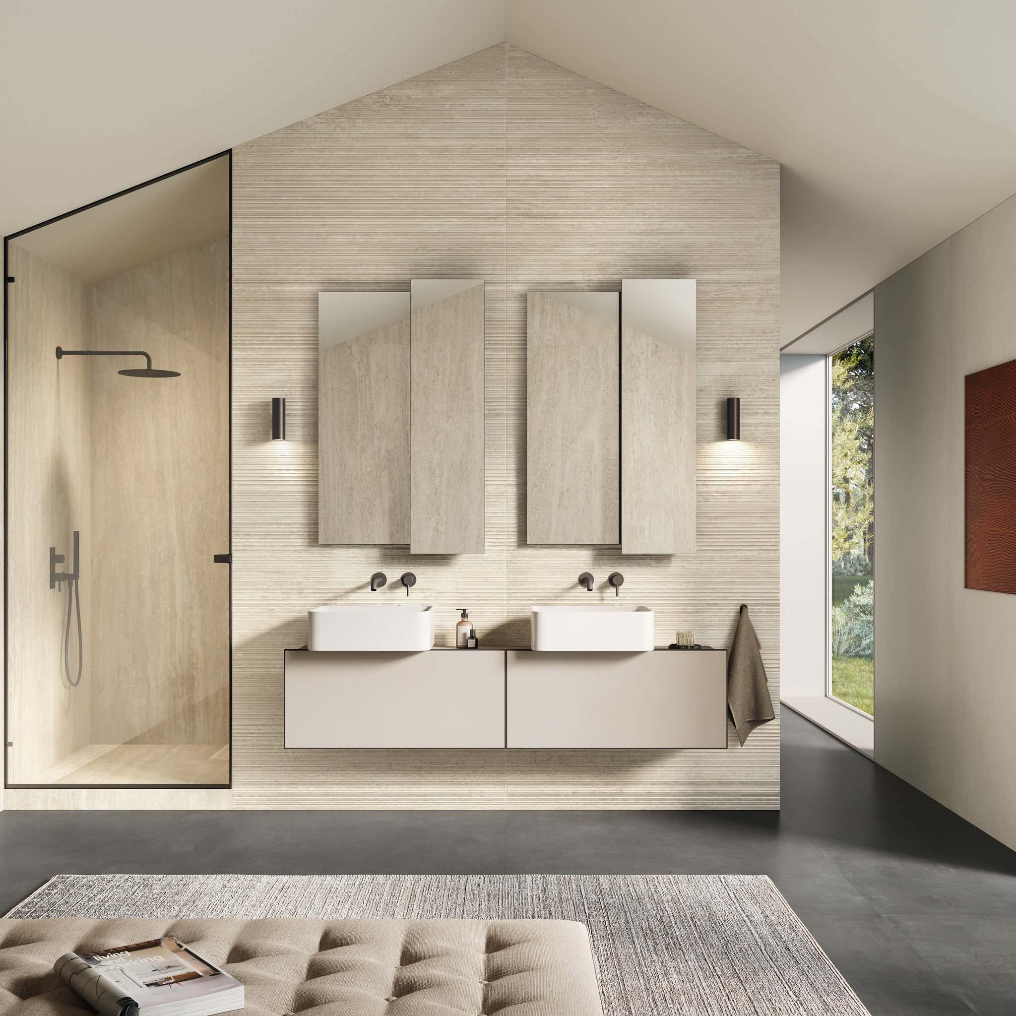 Koupelna se vorem travertinu , obložená svépomocí z formátu 60x120cm 