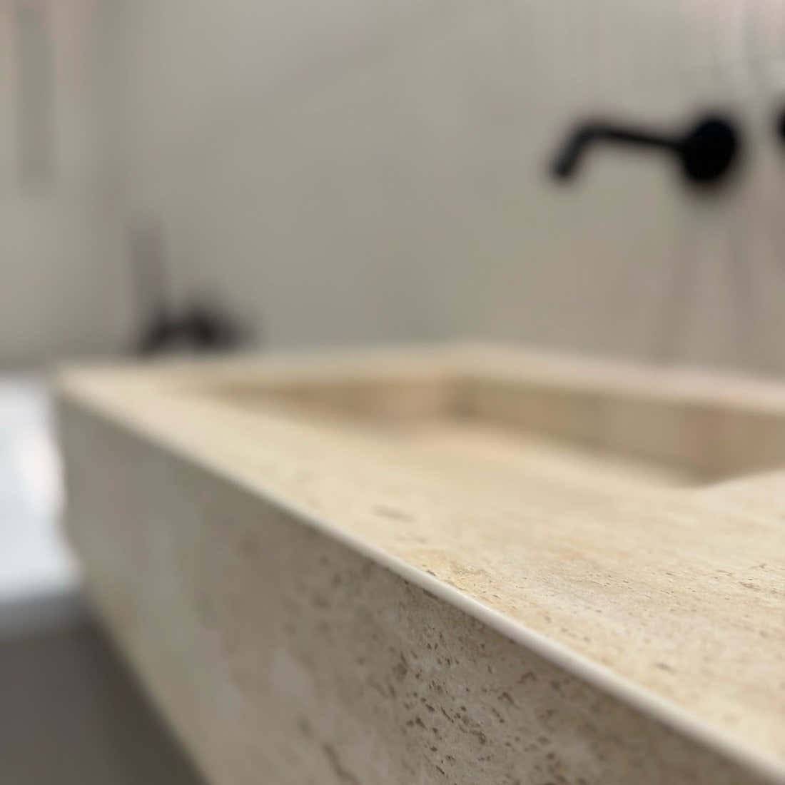 ✨ Moderní koupelna s umyvadlem na míru