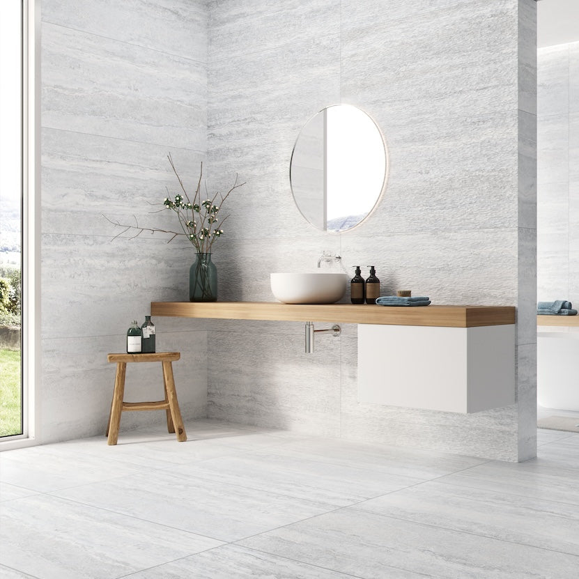 Velkoformátová dlažba Toscana Natural – přírodní travertin do interiéru