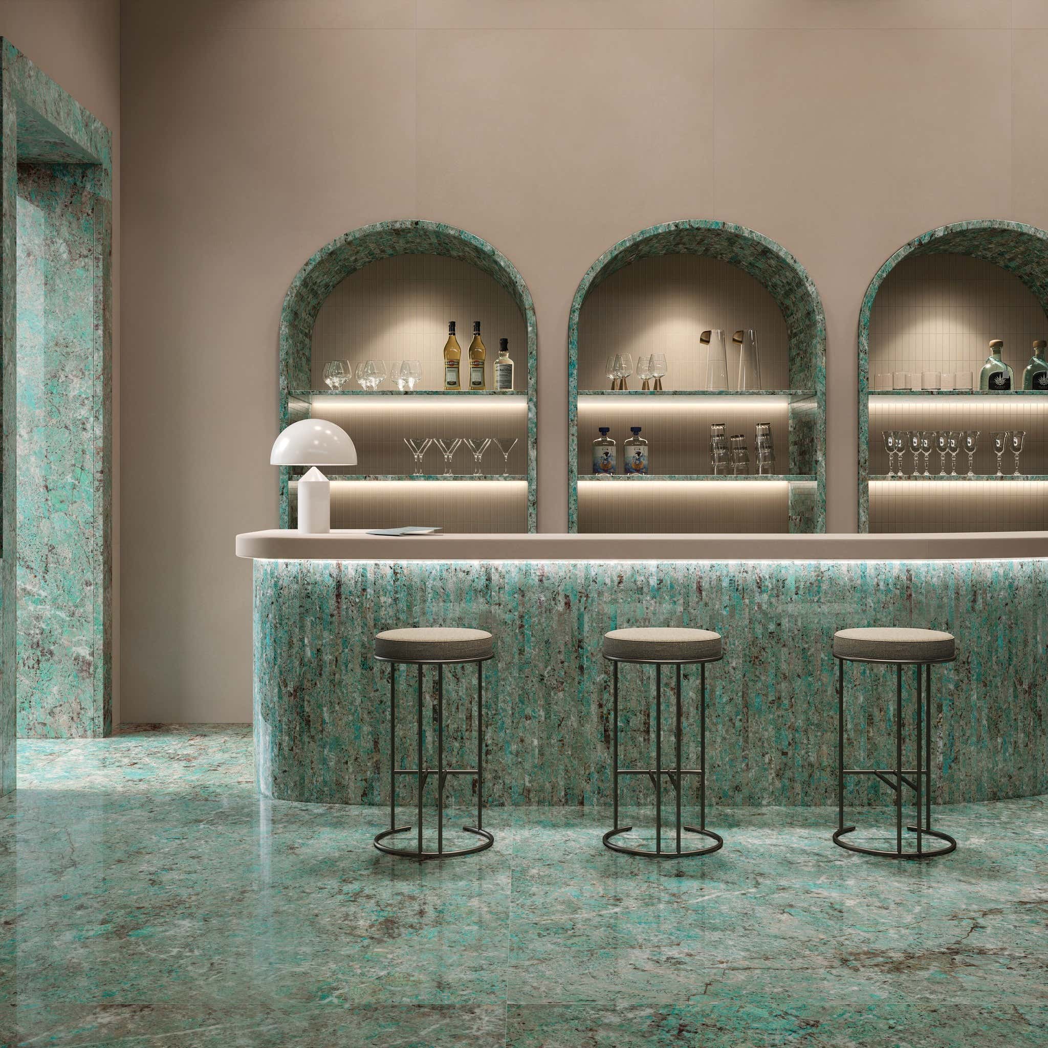 Luxusní dlažba v baru od dlažby.net Amazzonite