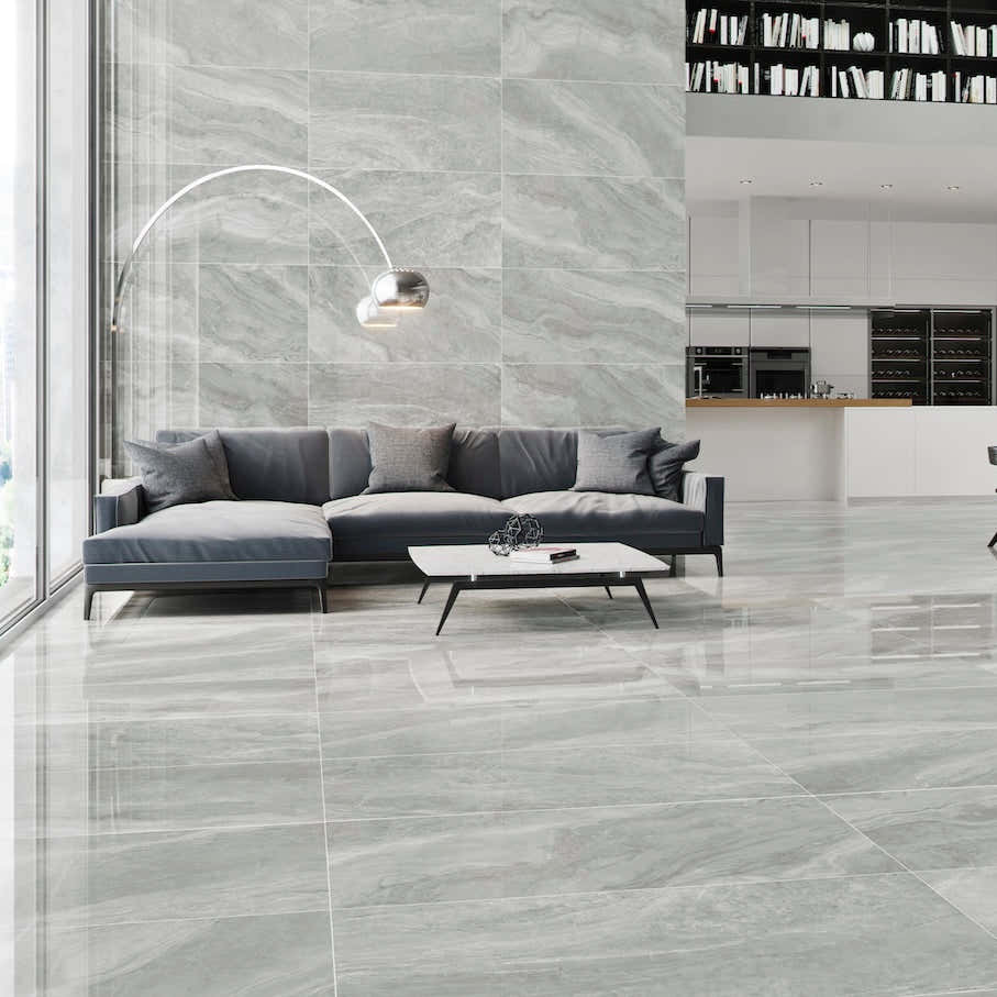 světle-šedá-porcelánová-dlažba-křemen-rodinný-dům-dlažby-net