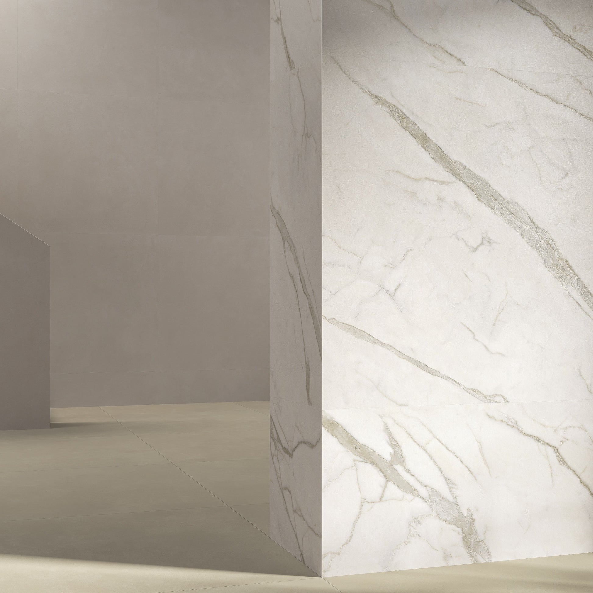 Calacatta Top bílá porcelánová dlažba – moderní bydlení s jemnými liniemi