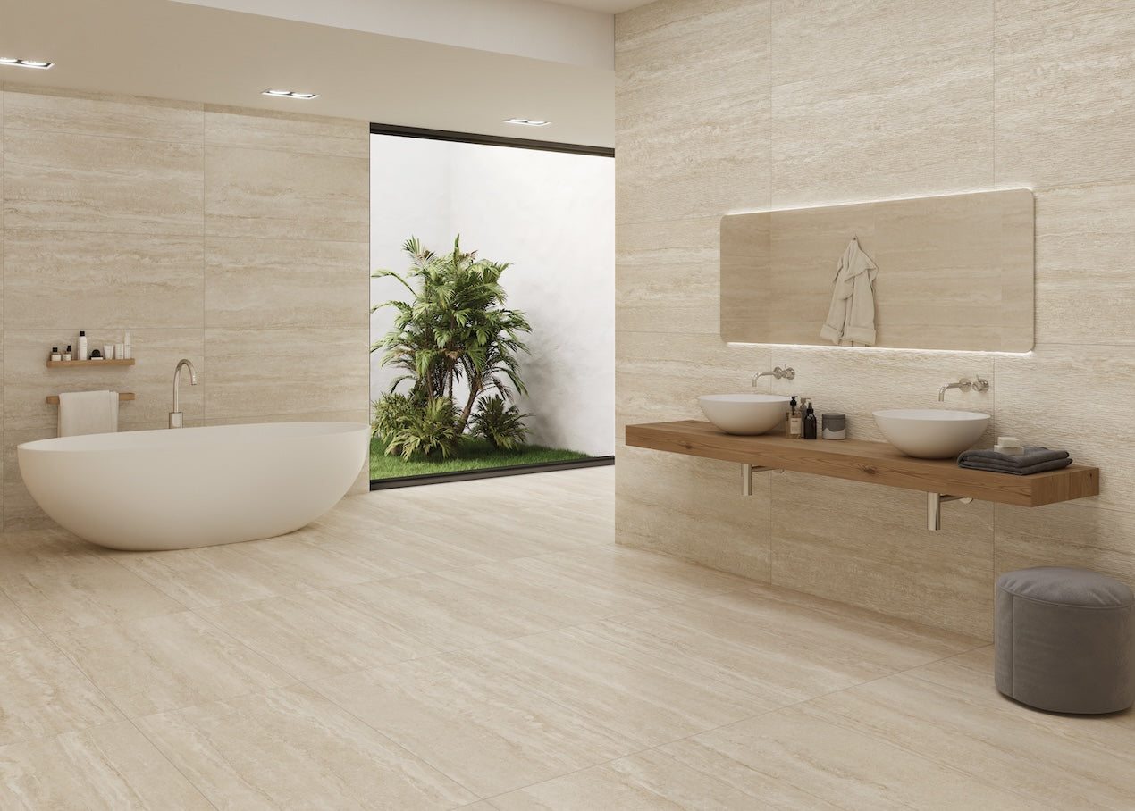 Béžová porcelánová dlažba Toscana Natural – elegantní vzhled kamene v koupelně
