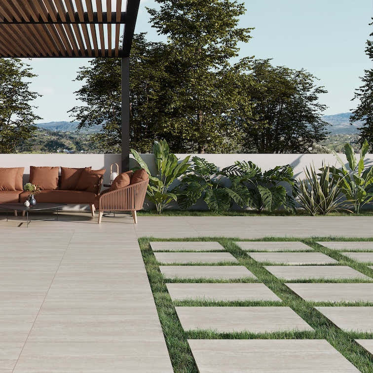 Béžová dlažba imitace travertin – Toscana Natural exteriér zahrada